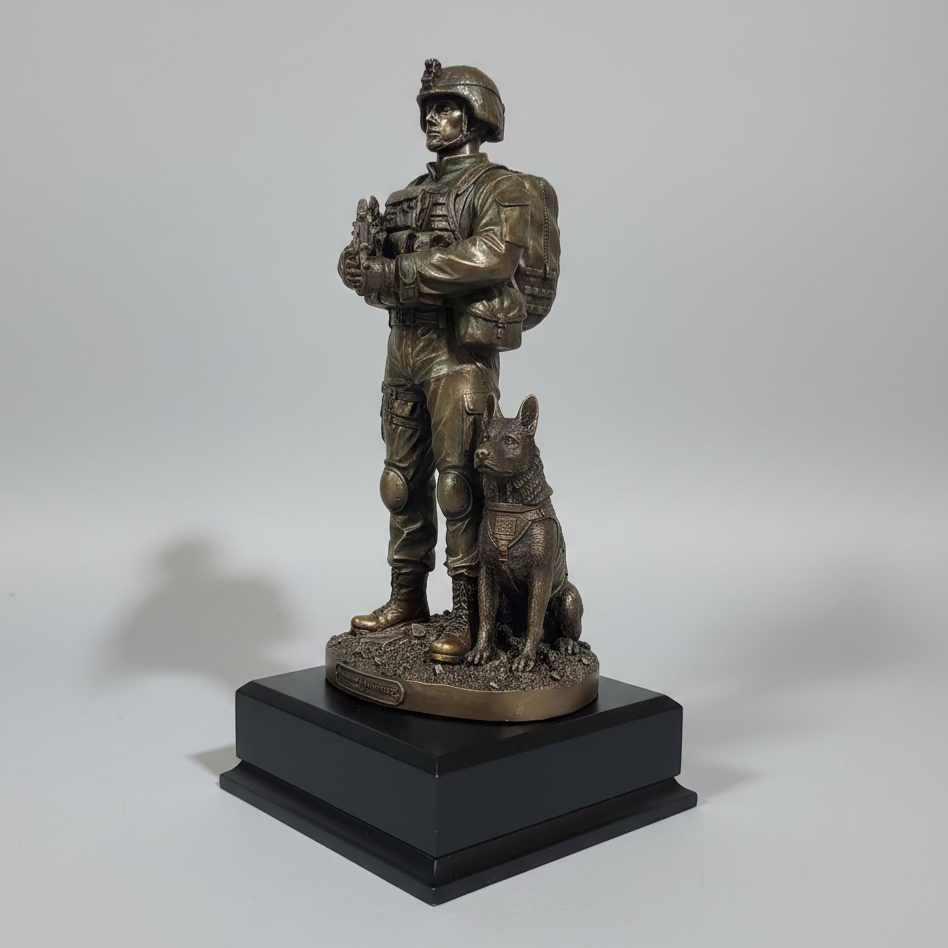 K9 Military Service Award Statue