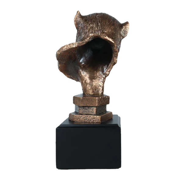 Monkey Head Statue Trophy