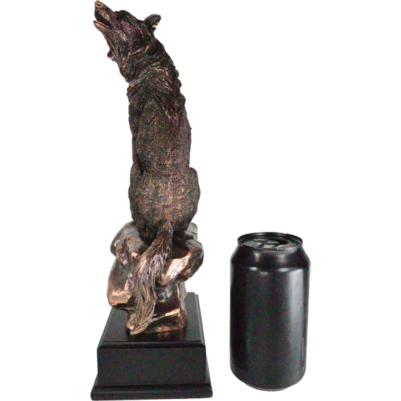 Bronze Howling Wolf Trophy